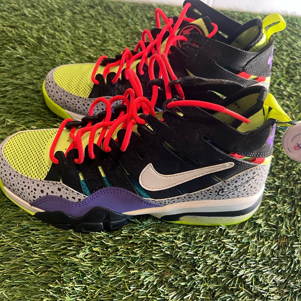 Nike Air Trainer Max 94  Safari Size: 8.5 Men 100% Authentic NEW No box